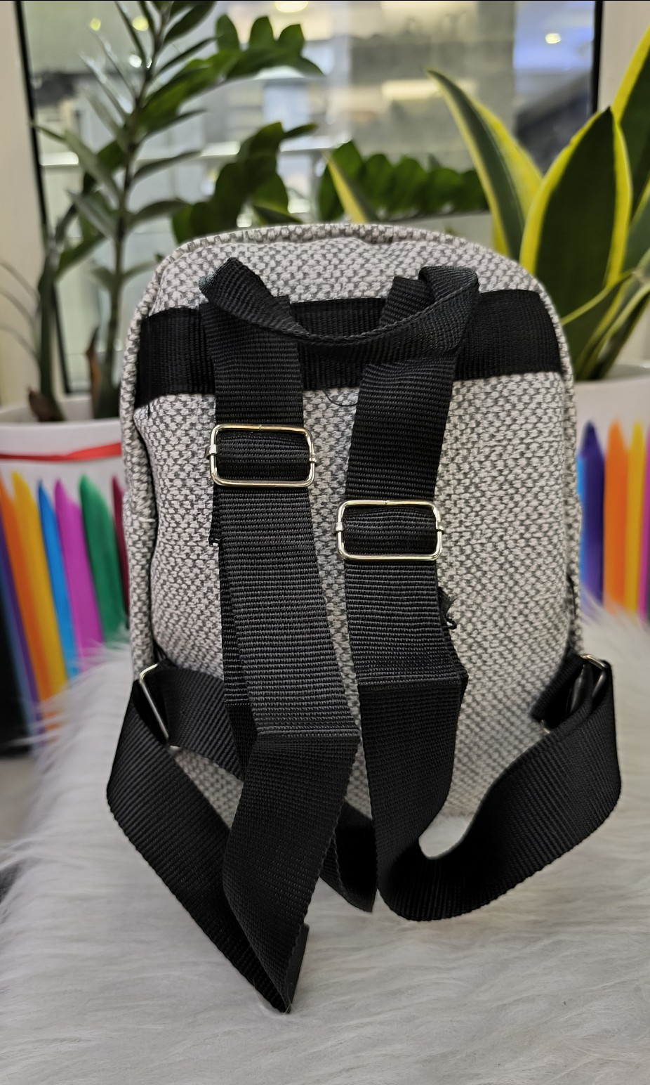 کوله پشتی چرم طرح کنف