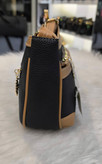 کیف دوشی جنس چرم خارجی مدل سه زیپ رنگ کرم مشکی
